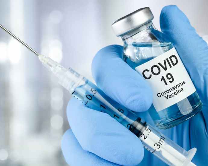 LES PREMIÈRES DOSES DE VACCIN DISPONIBLES AU SÉNÉGAL EN MARS 2021.